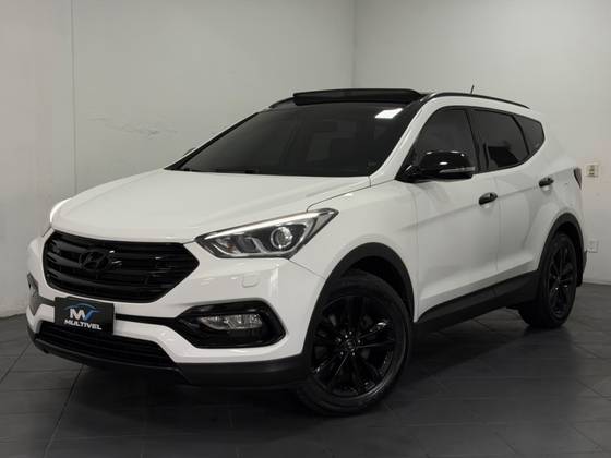 HYUNDAI SANTA FÉ 3.3 MPFI 4X4 7 LUGARES V6 270CV GASOLINA 4P AUTOMÁTICO HYUNDAI SANTA FÉ 3.3 MPFI 4X4 7 LUGARES V6 270CV GASOLINA 4P AUTOMÁTICO